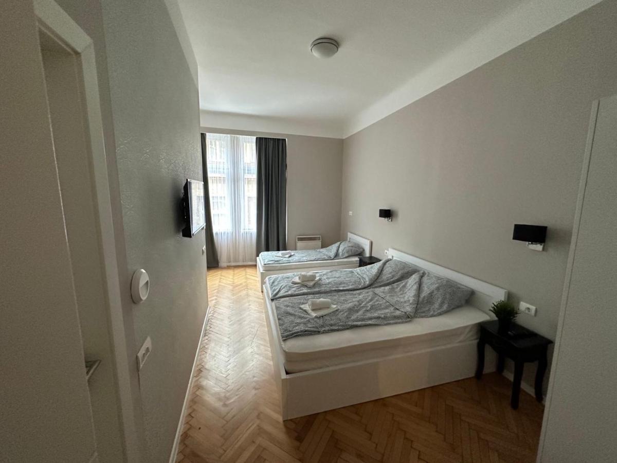 Nice 5 Apartments SJJ Esterno foto