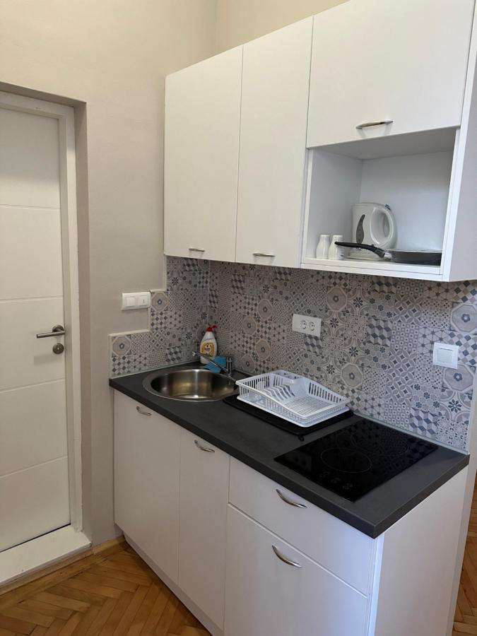 Nice 5 Apartments SJJ Esterno foto
