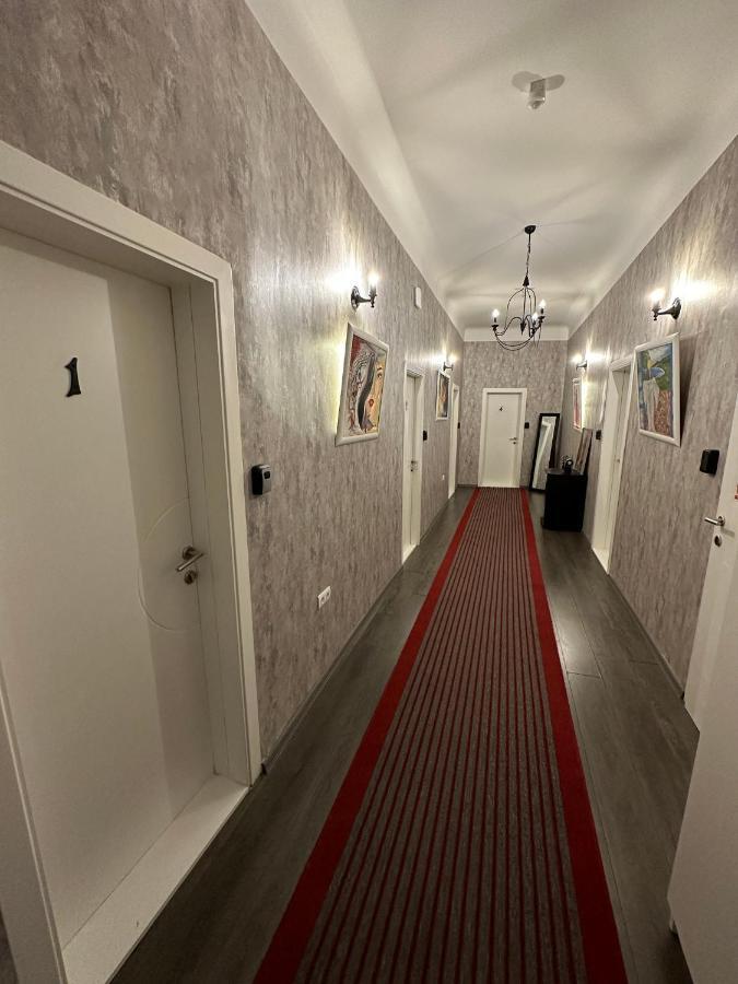 Nice 5 Apartments SJJ Esterno foto